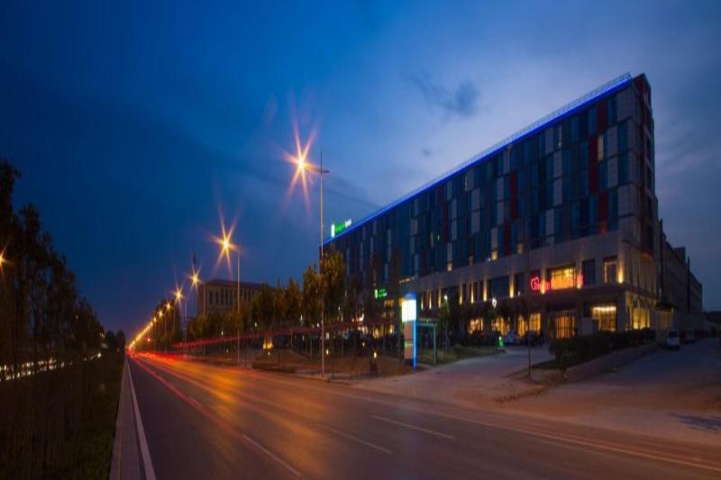 Holiday Inn Express Zhengzhou Airport By Ihg Xinzheng  Exterior foto