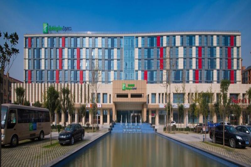 Holiday Inn Express Zhengzhou Airport By Ihg Xinzheng  Exterior foto