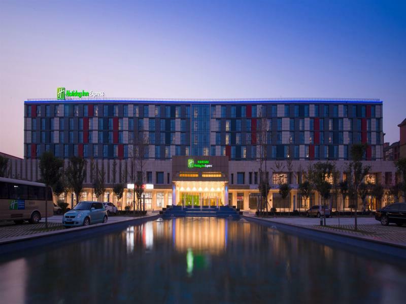 Holiday Inn Express Zhengzhou Airport By Ihg Xinzheng  Exterior foto